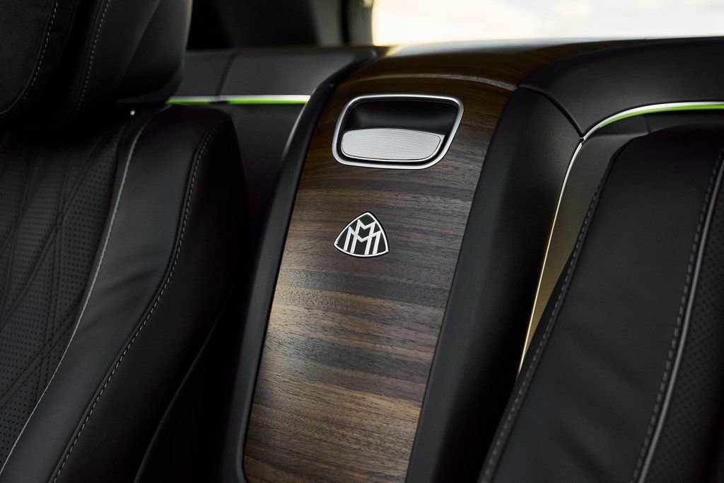 Used 2025 Mercedes-Benz Maybach GLS 600 4MATIC image 57