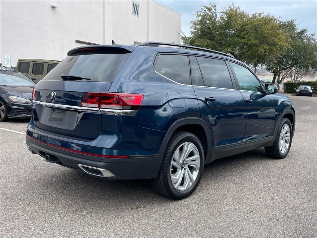 Used 2022 Volkswagen Atlas SE image 3