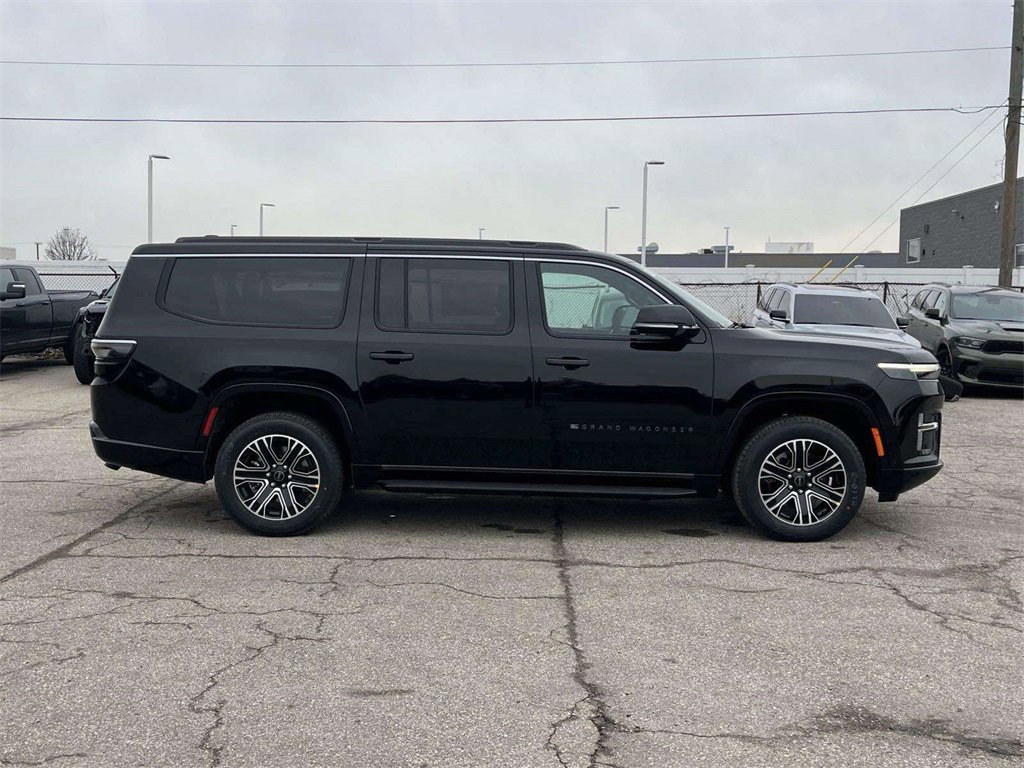 New 2026 Jeep Grand Wagoneer L 4WD image 2