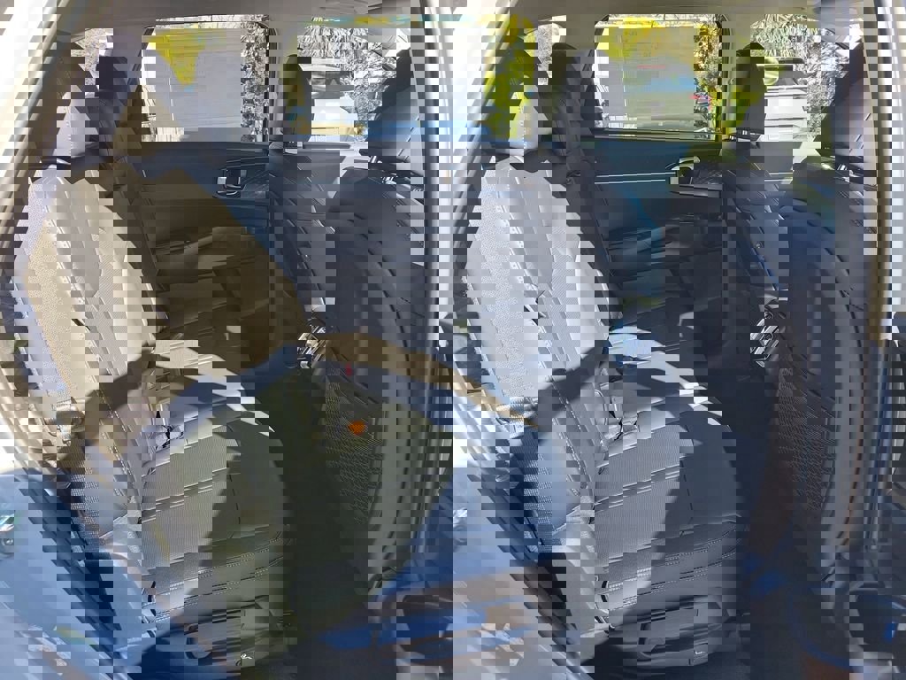 New 2026 Kia Sorento S w/ S Panoramic Sunroof Package image 14