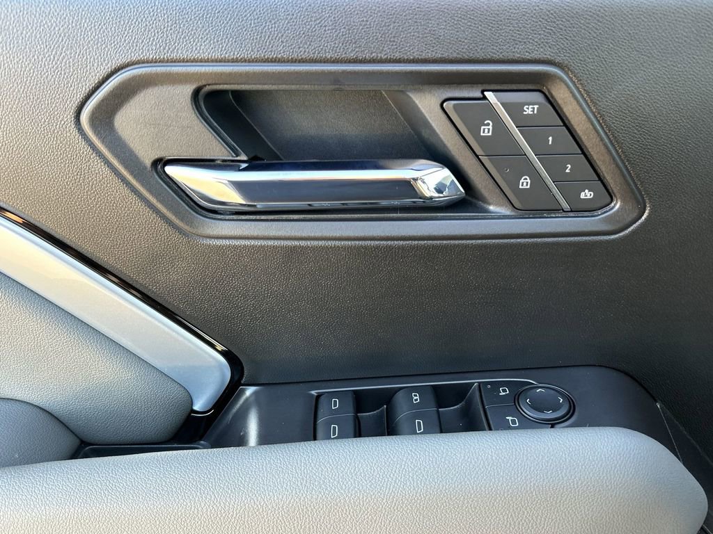 Used 2026 Chevrolet Colorado ZR2 image 24