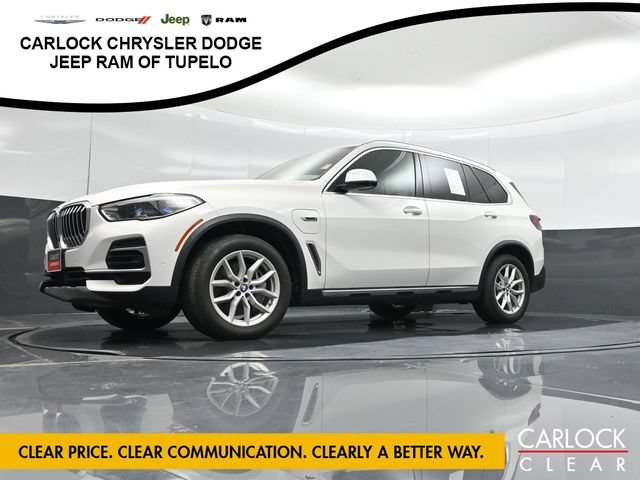 Used 2022 BMW X5 xDrive45e w/ Executive Package AWD/4WD image 51