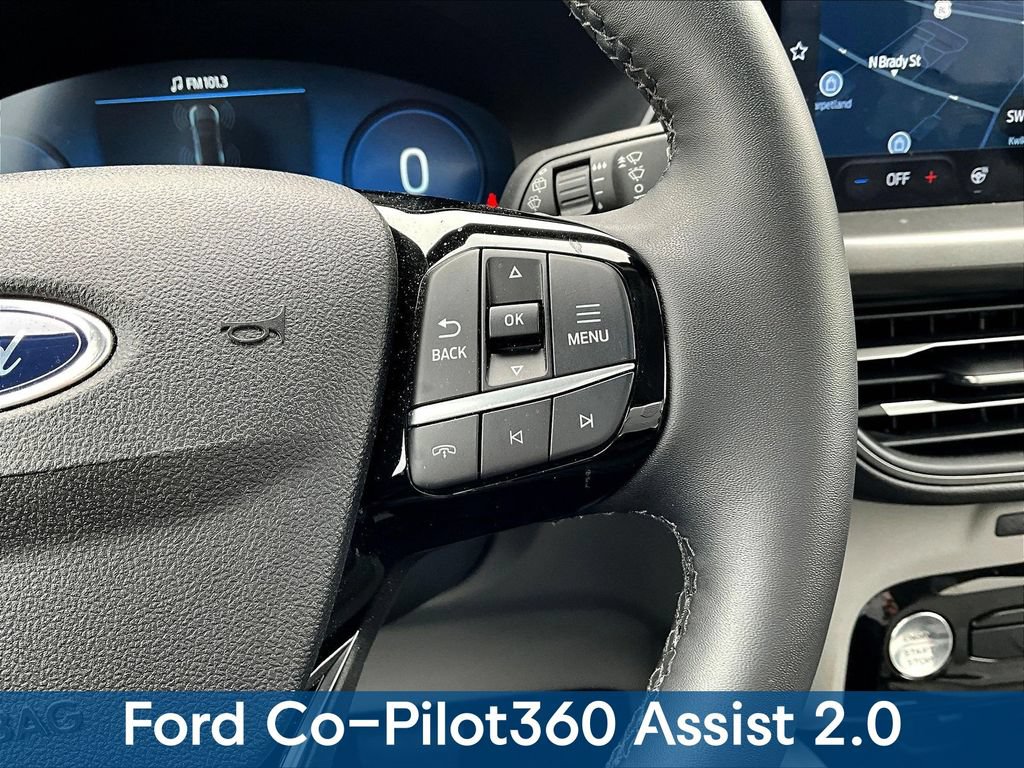 Used 2023 Ford Escape Active w/ Tech Pack #2 AWD/4WD image 16