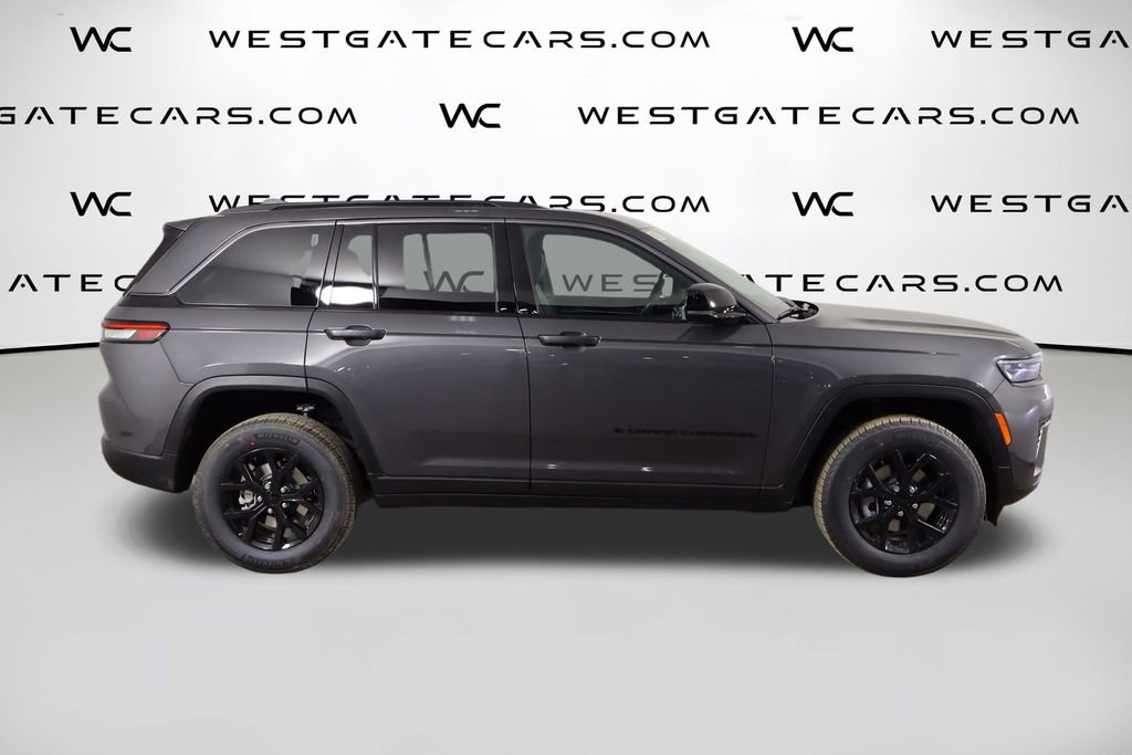 New 2026 Jeep Grand Cherokee Altitude image 54