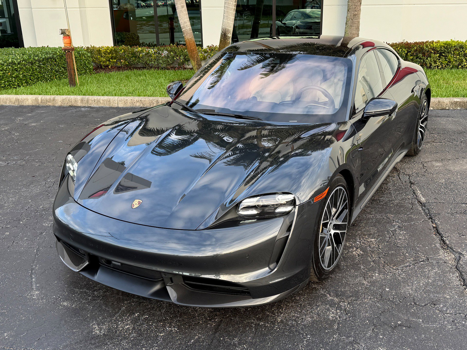 Used 2020 Porsche Taycan Turbo S image 8