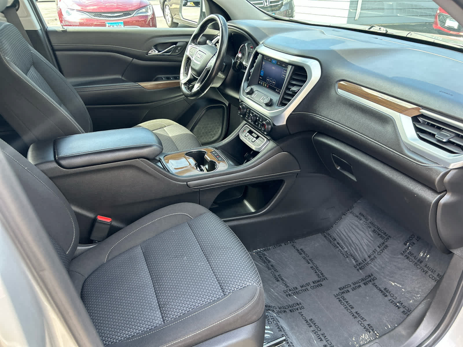 Used 2020 GMC Acadia SLE FWD image 31