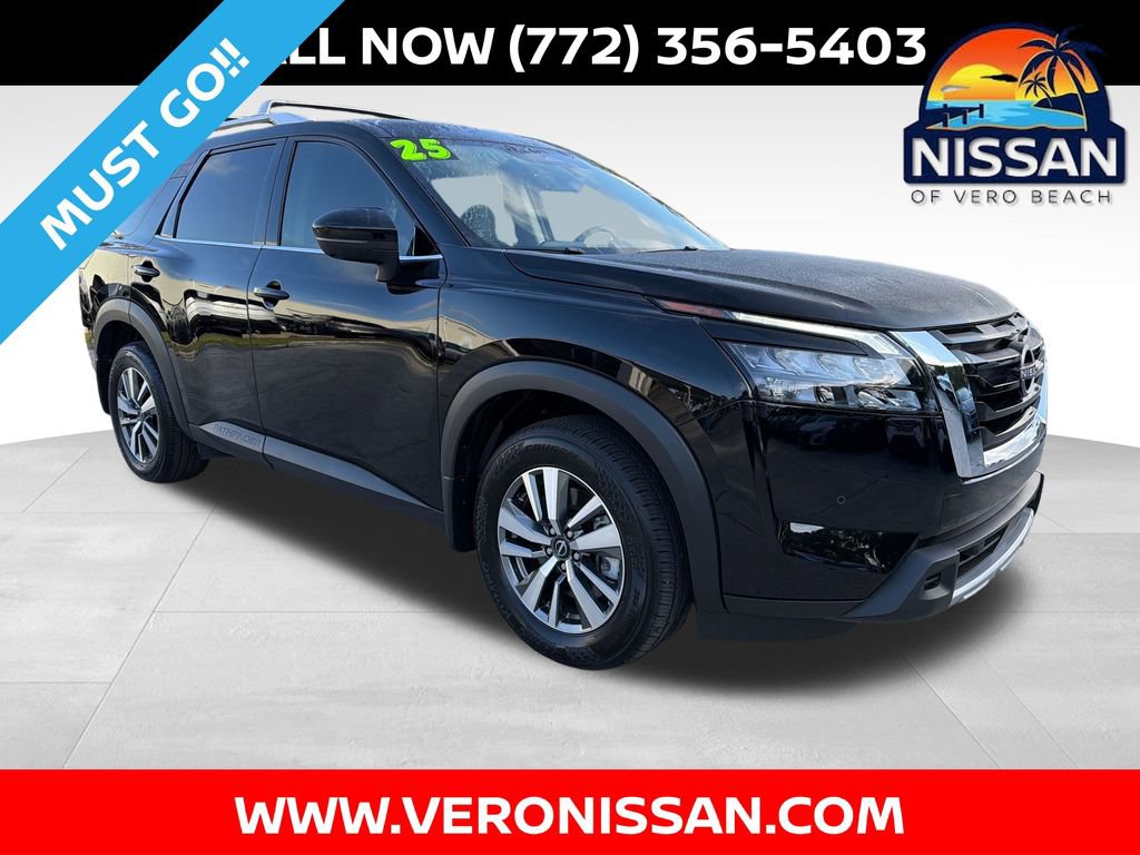 Certified 2025 Nissan Pathfinder SL AWD/4WD 360° Tour