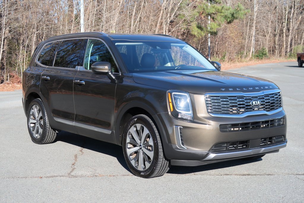 Used 2021 Kia Telluride S image 3