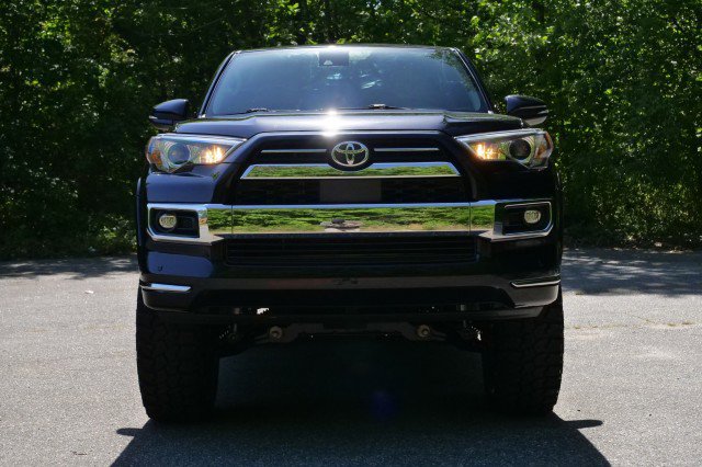 Used 2021 Toyota 4Runner Limited AWD/4WD image 5