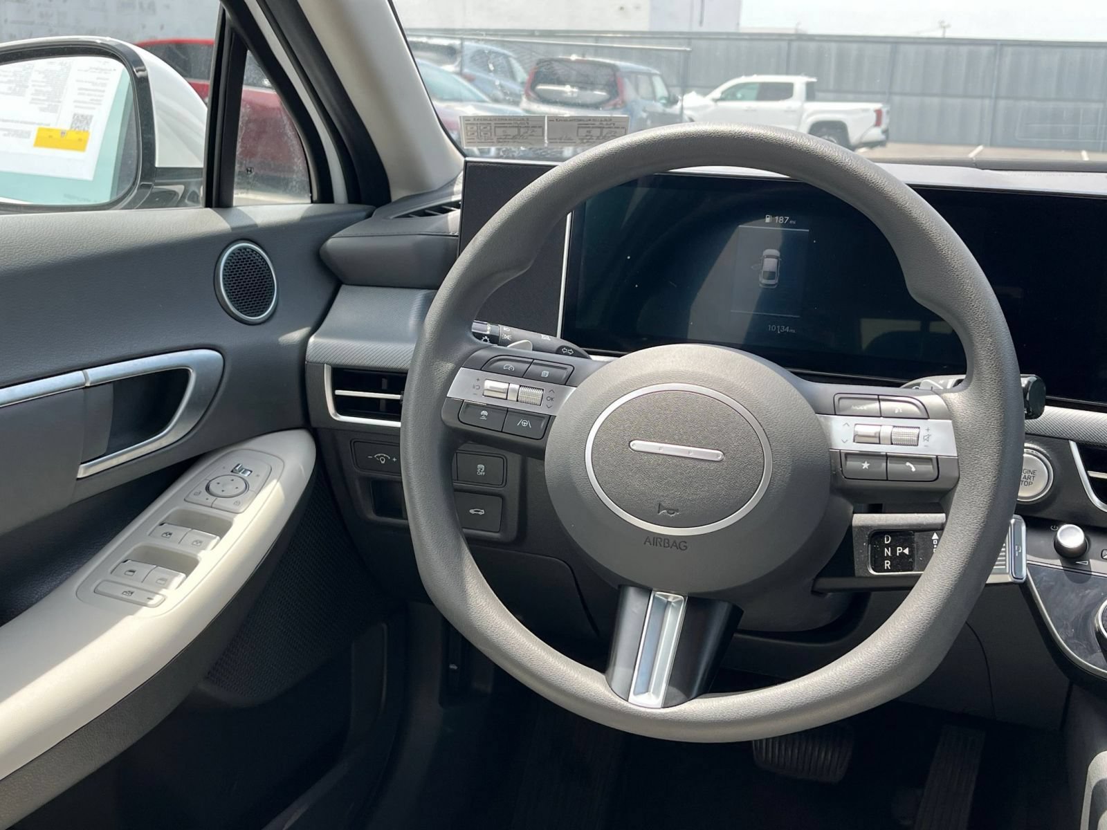 Used 2025 Hyundai Sonata SEL FWD image 29