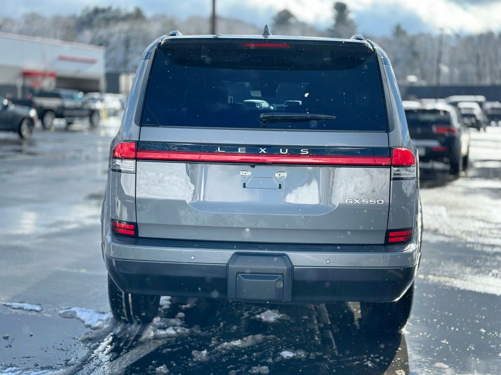 Used 2025 Lexus GX 550 image 5