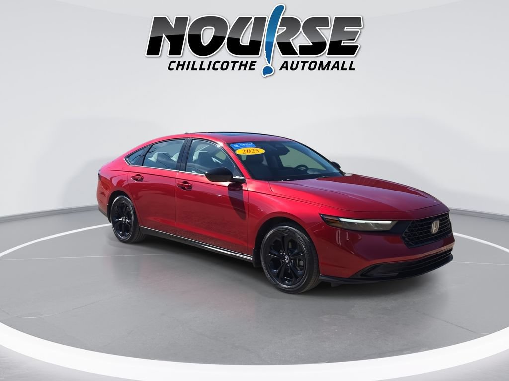 Used 2025 Honda Accord SE image 2