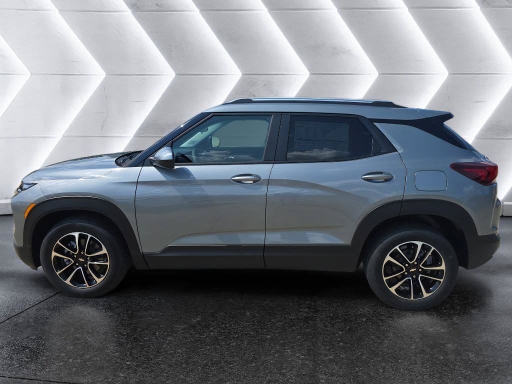 New 2026 Chevrolet TrailBlazer LT w/ Driver Confidence Package FWD image 8