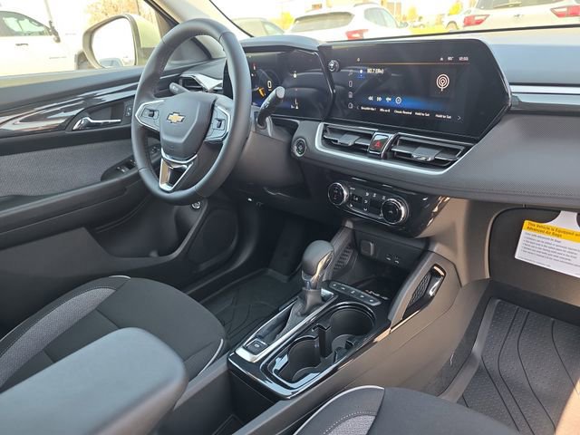 New 2026 Chevrolet TrailBlazer LT w/ Convenience Package image 16