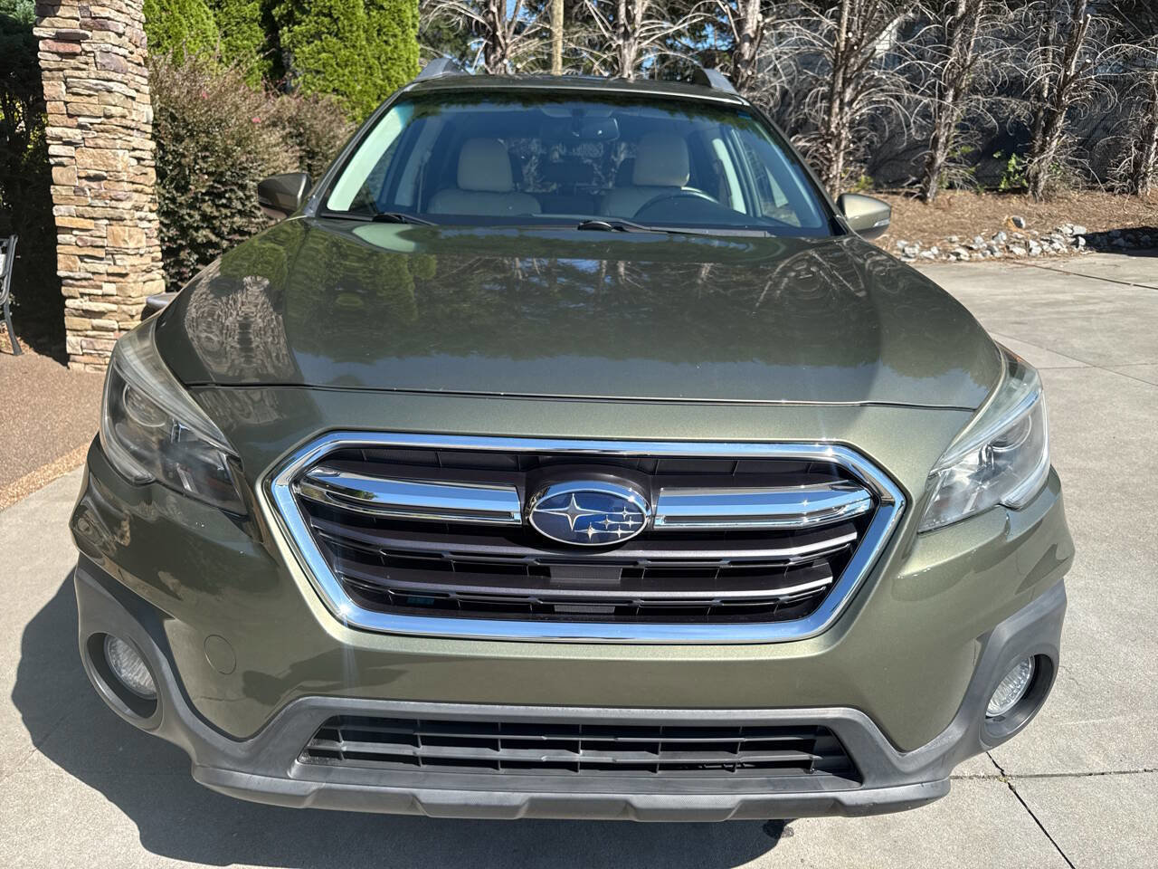 Used 2018 Subaru Outback 2.5i Limited w/ Popular Package #2 AWD/4WD image 11