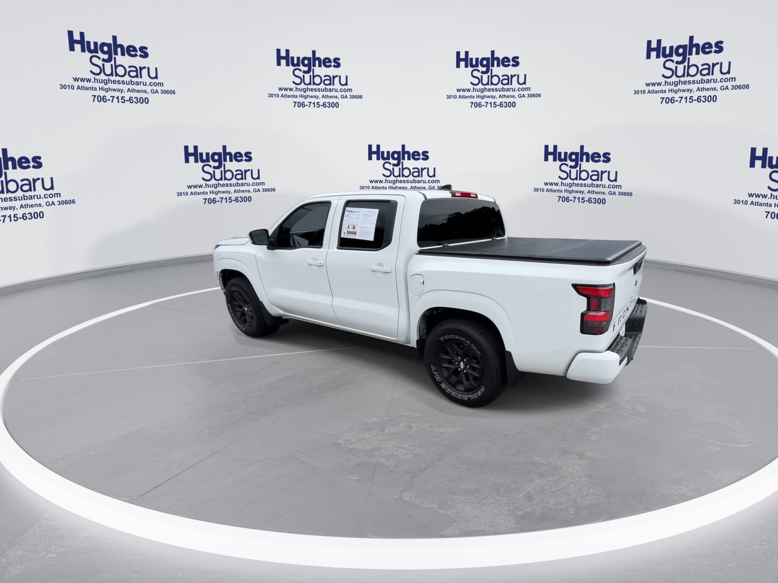 Used 2024 Nissan Frontier SV RWD image 8