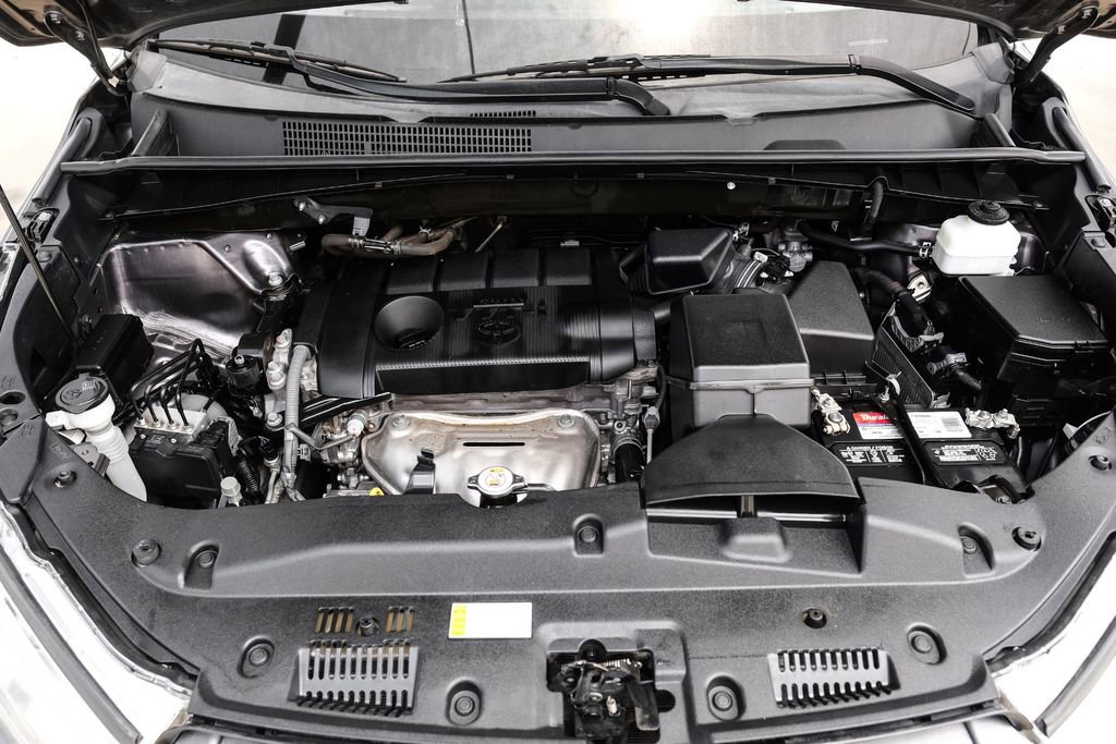 Used 2019 Toyota Highlander LE FWD image 51