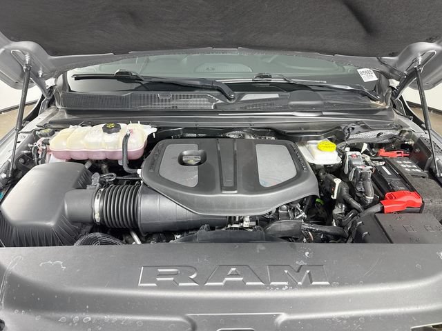 Used 2025 RAM 1500 Laramie w/ Sport Appearance Package AWD/4WD image 29