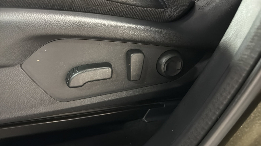 Certified 2026 Subaru Forester Premium image 17