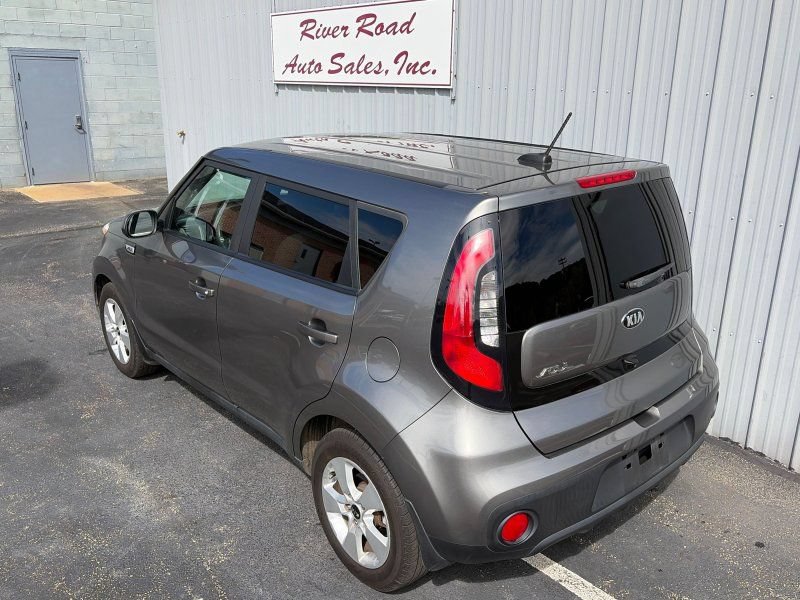 Used 2019 Kia Soul FWD image 13
