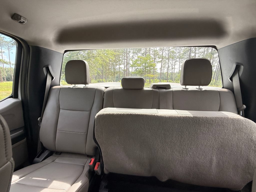 Used 2019 Ford F250 XL w/ Power Equipment Group RWD image 26