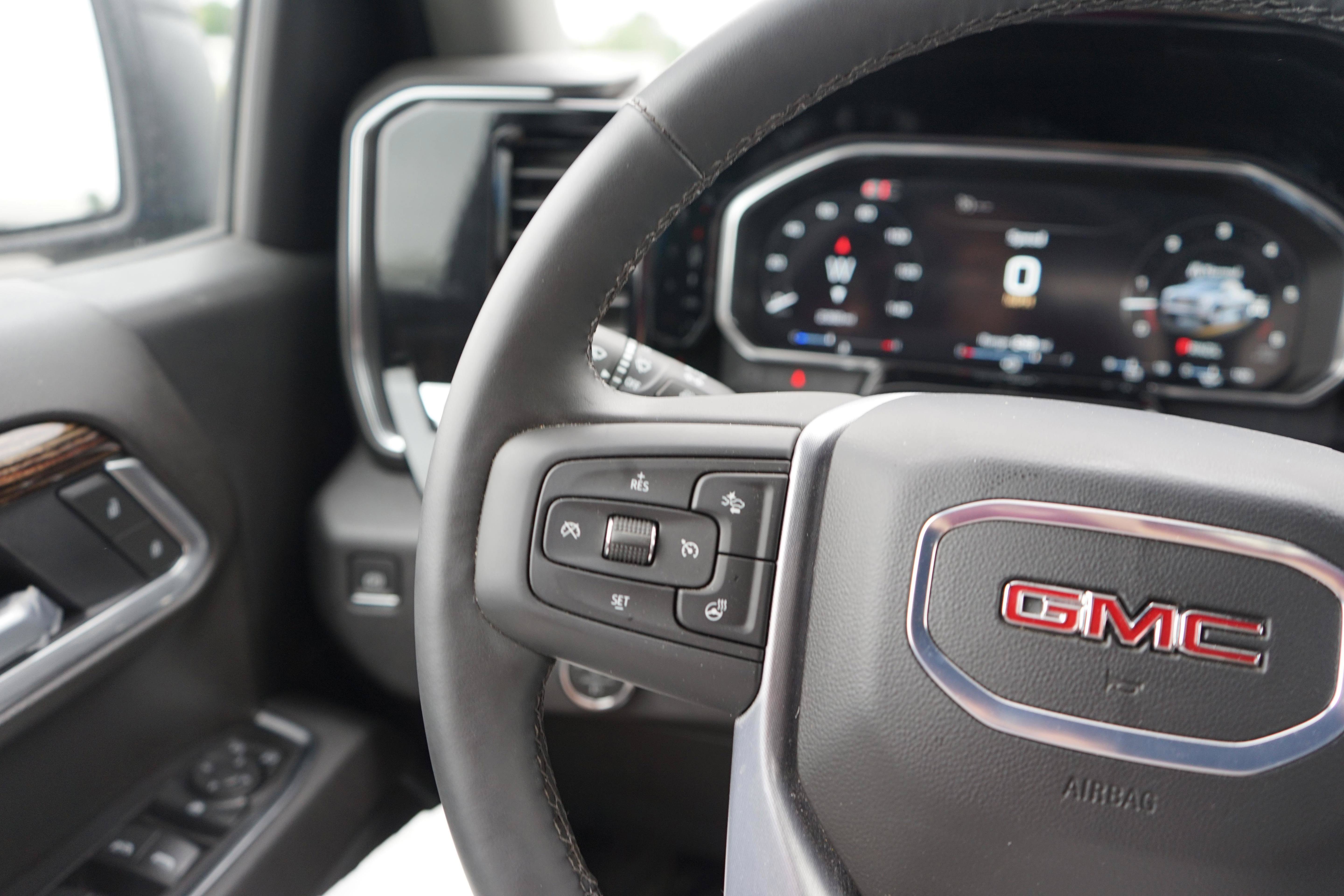 New 2026 GMC Sierra 1500 Elevation w/ X31 Off-Road Package AWD/4WD image 13
