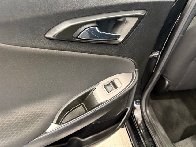 Used 2021 Chevrolet Malibu LT image 18