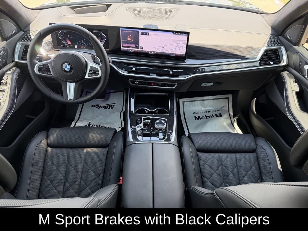 Used 2026 BMW X7 xDrive40i w/ M Sport Package AWD/4WD image 11