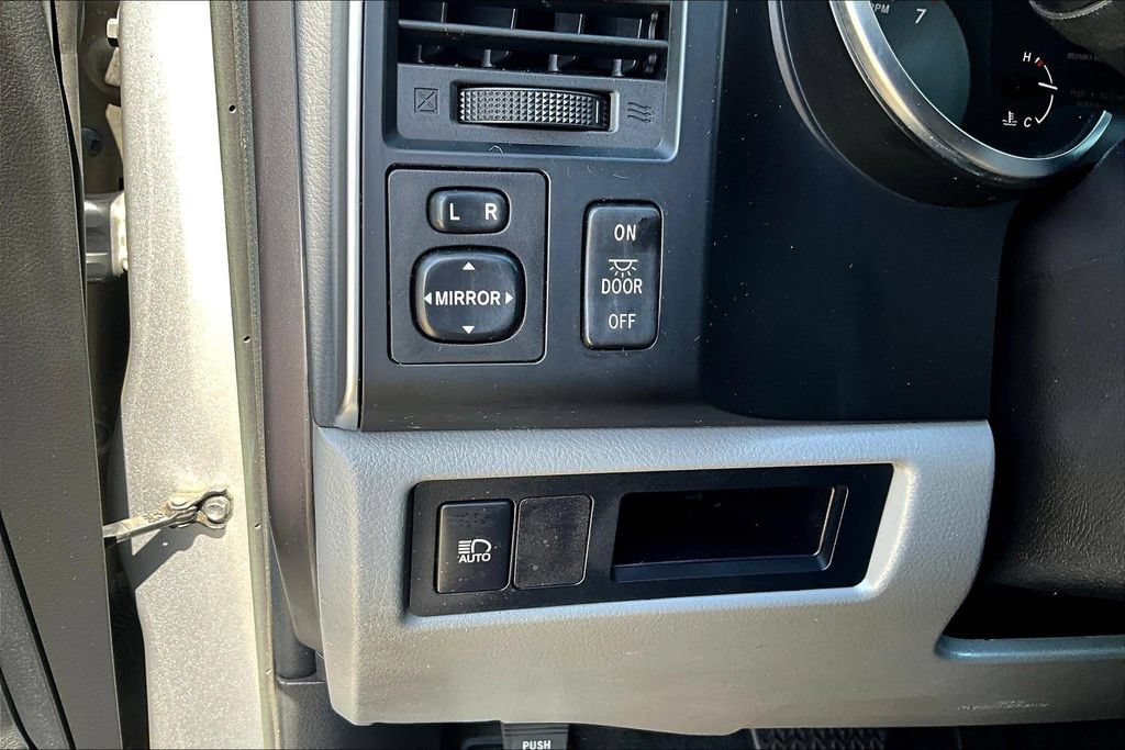 Used 2018 Toyota Sequoia SR5 RWD image 14