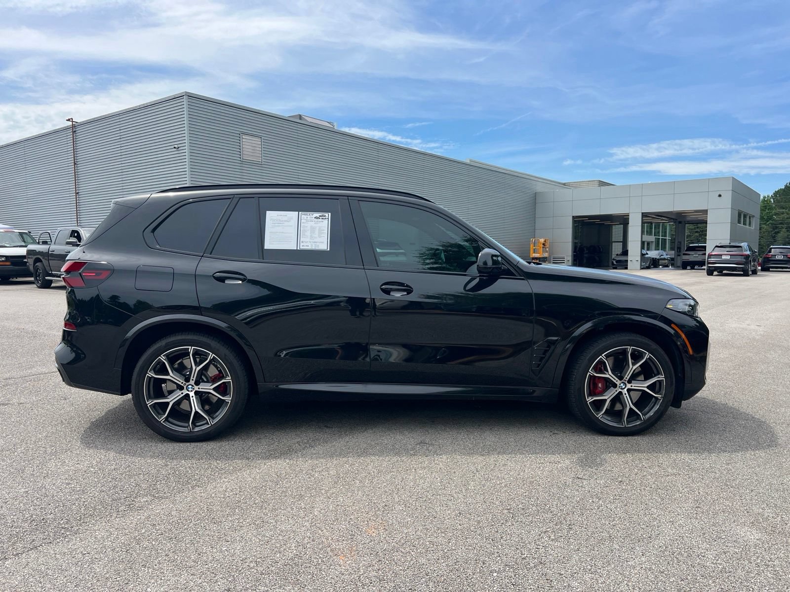 Used 2026 BMW X5 xDrive50e AWD/4WD image 4