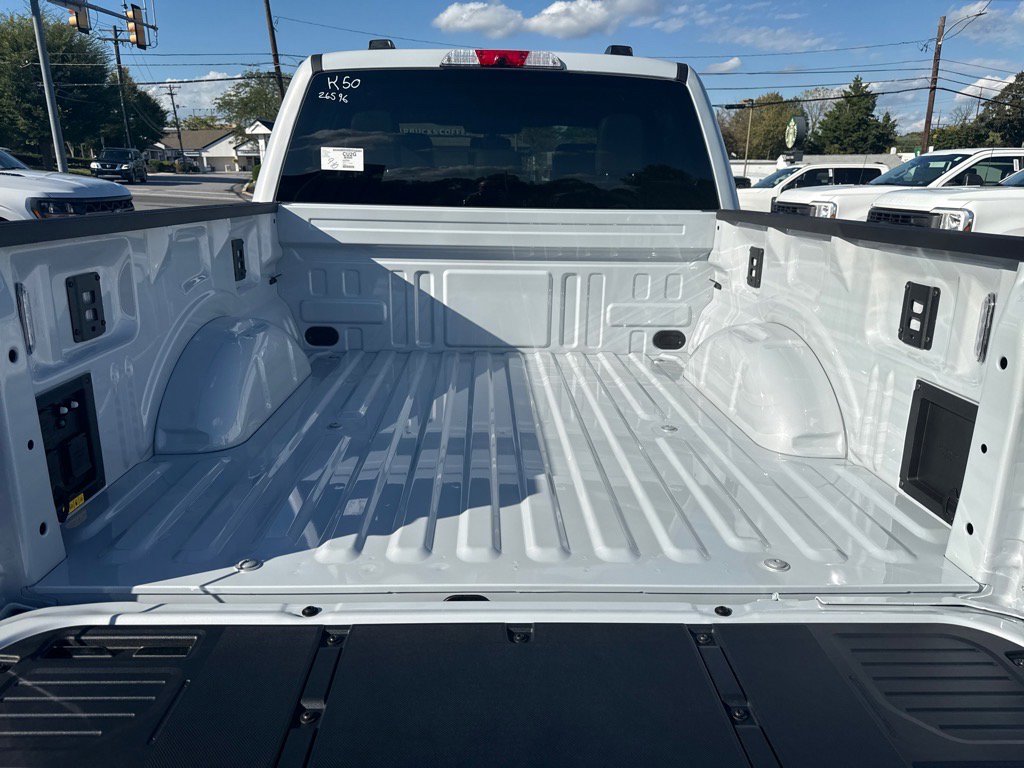 New 2025 Ford F150 Lightning Flash image 26