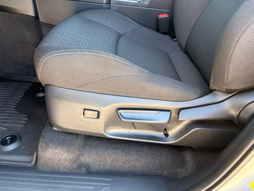 Used 2025 Toyota 4Runner SR5 image 23