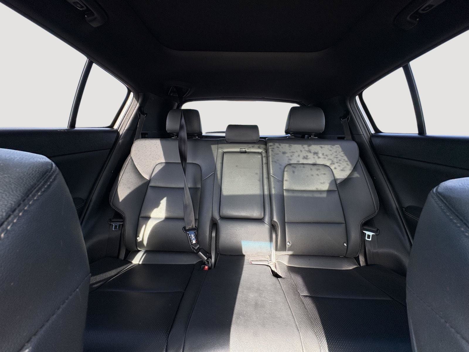 Used 2021 Kia Sportage S w/ S AWD Premium Package image 19