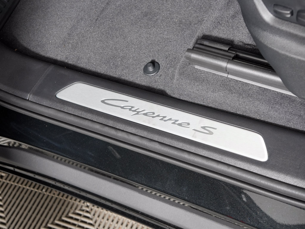 New 2026 Porsche Cayenne S AWD/4WD image 18