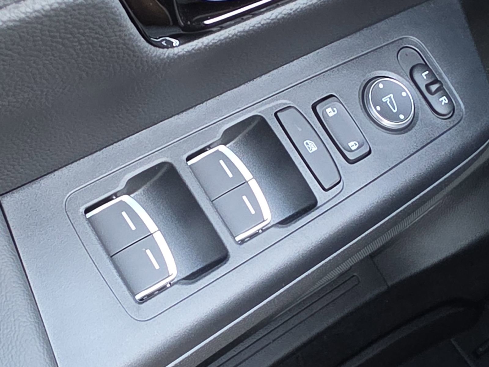 New 2026 Honda CR-V EX-L image 13