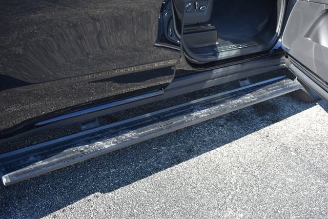 Certified 2024 Cadillac Escalade Sport Platinum w/ Heavy-Duty Trailer Package AWD/4WD image 12