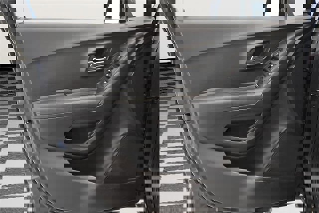 Used 2017 Chevrolet Trax LT w/ LT Convenience Package image 22