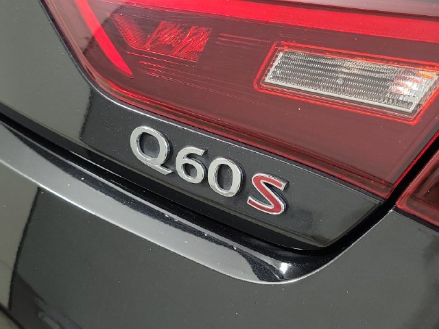 Used 2022 INFINITI Q60 Red Sport 400 w/ Cargo Package RWD image 6