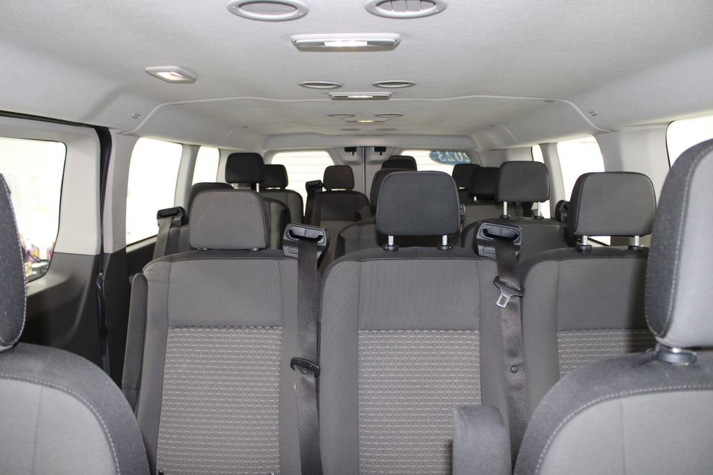 Used 2023 Ford Transit 350 XLT image 31