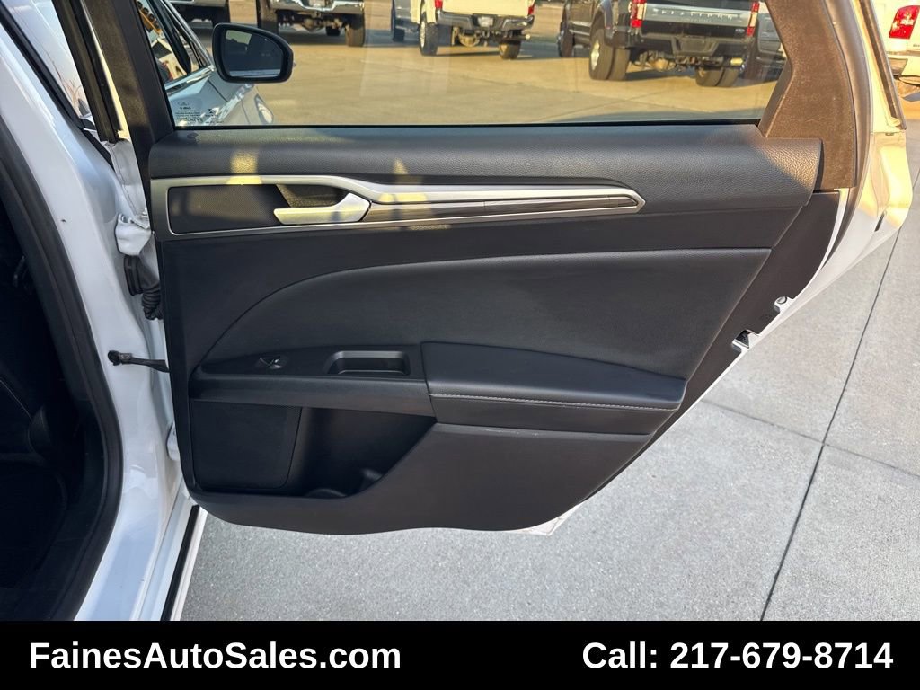 Used 2019 Ford Fusion SEL image 64