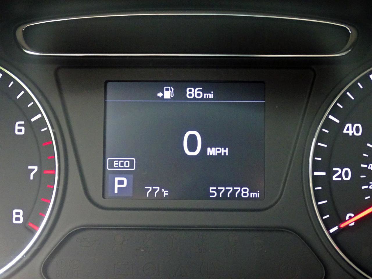 Used 2020 Kia Sorento LX FWD image 45