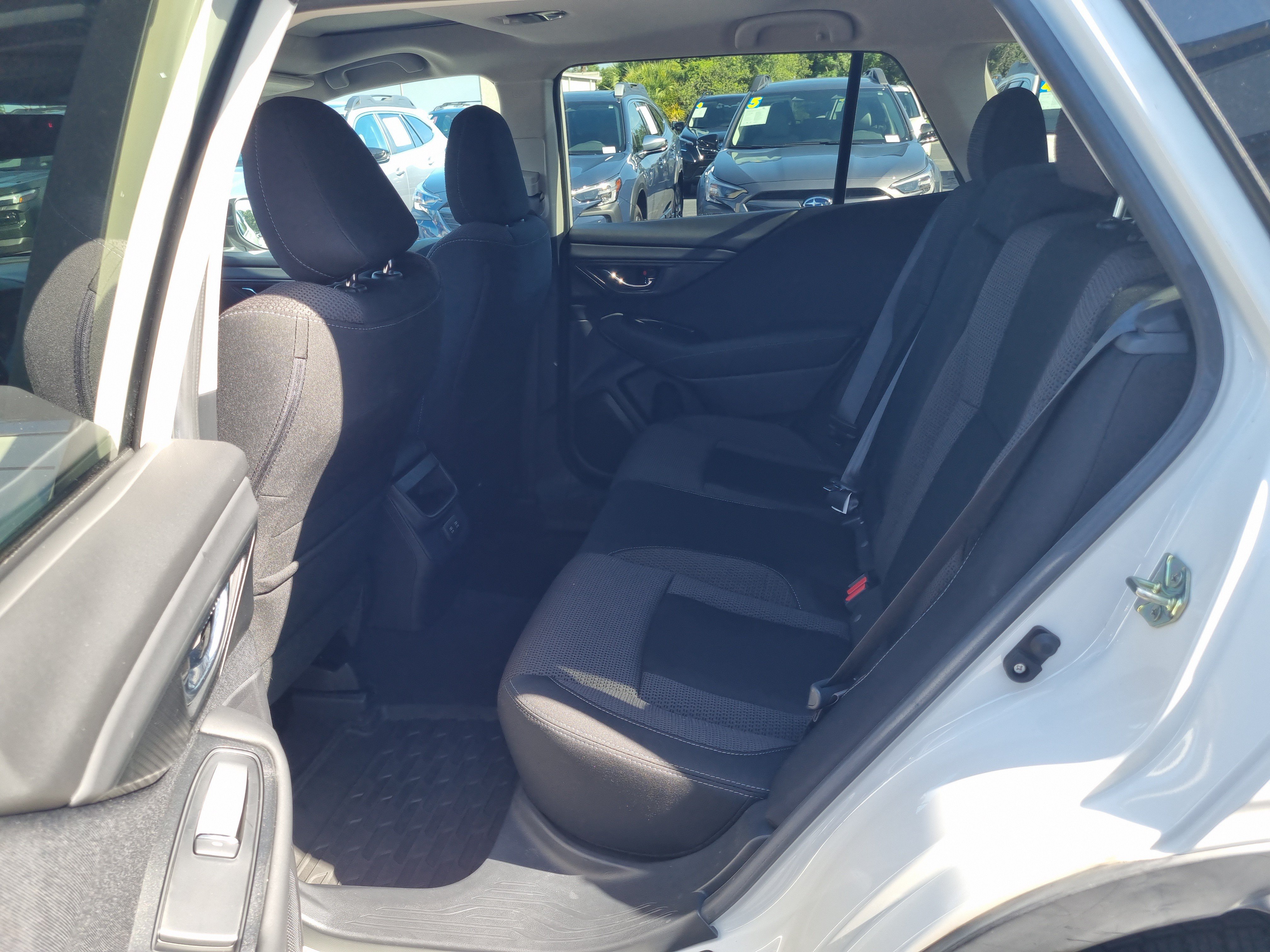 Used 2020 Subaru Outback Premium w/ Popular Package #1 AWD/4WD image 10