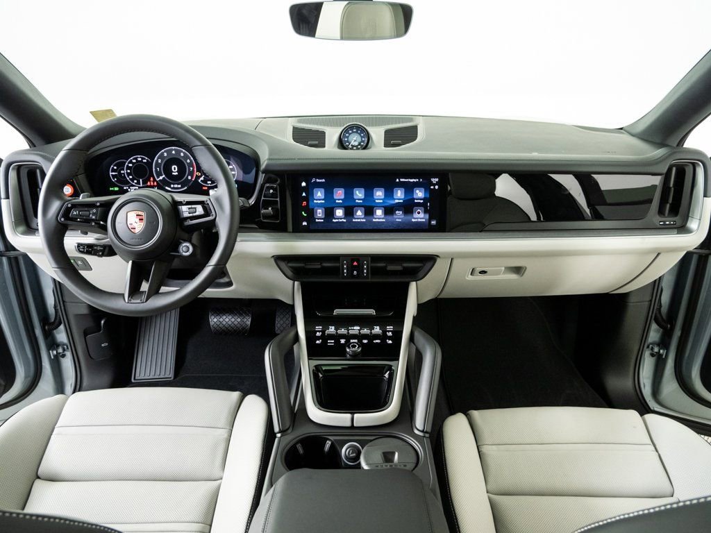 New 2026 Porsche Cayenne Coupe image 19