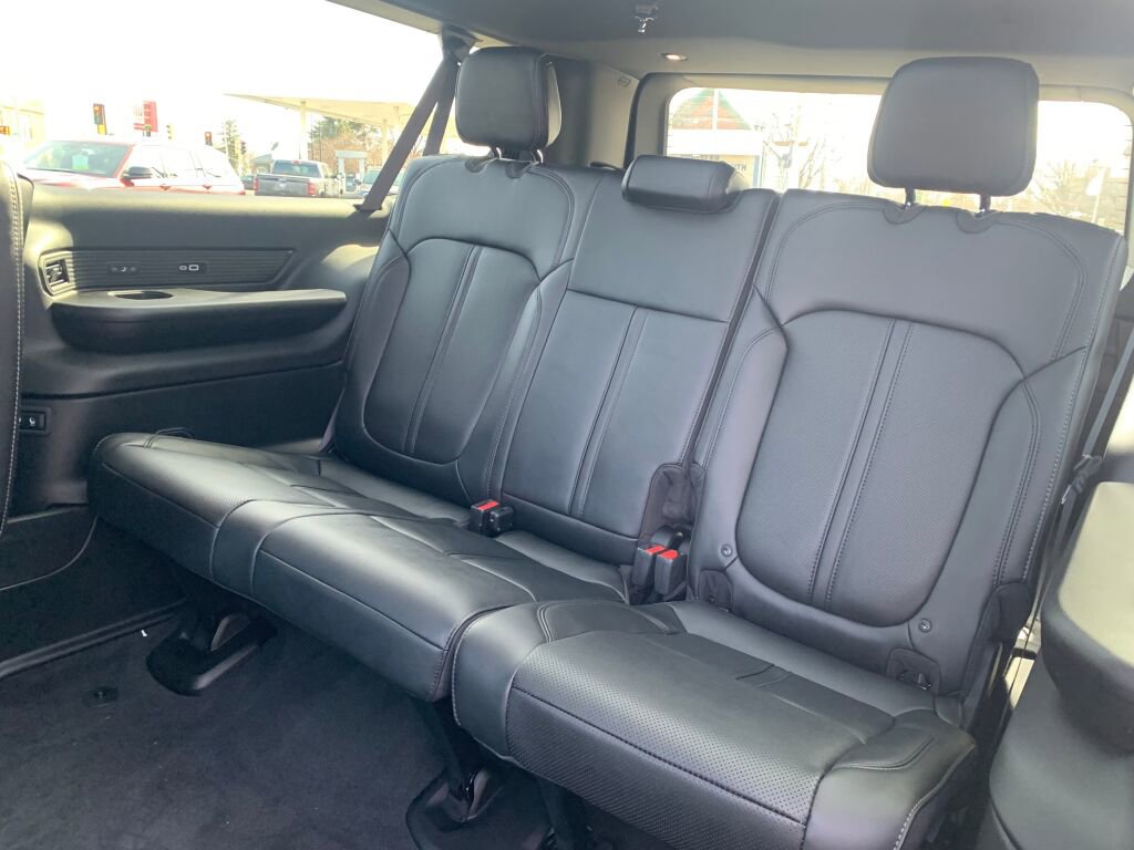 New 2026 Jeep Grand Wagoneer L Limited image 27