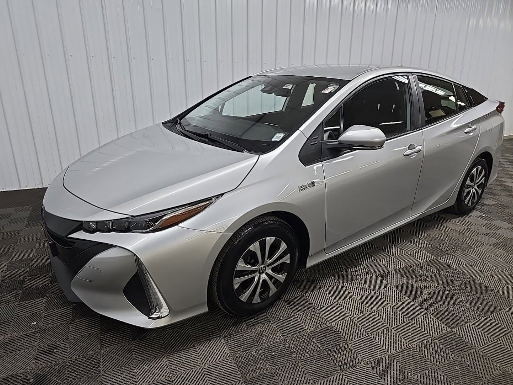 Used 2022 Toyota Prius Prime XLE image 8