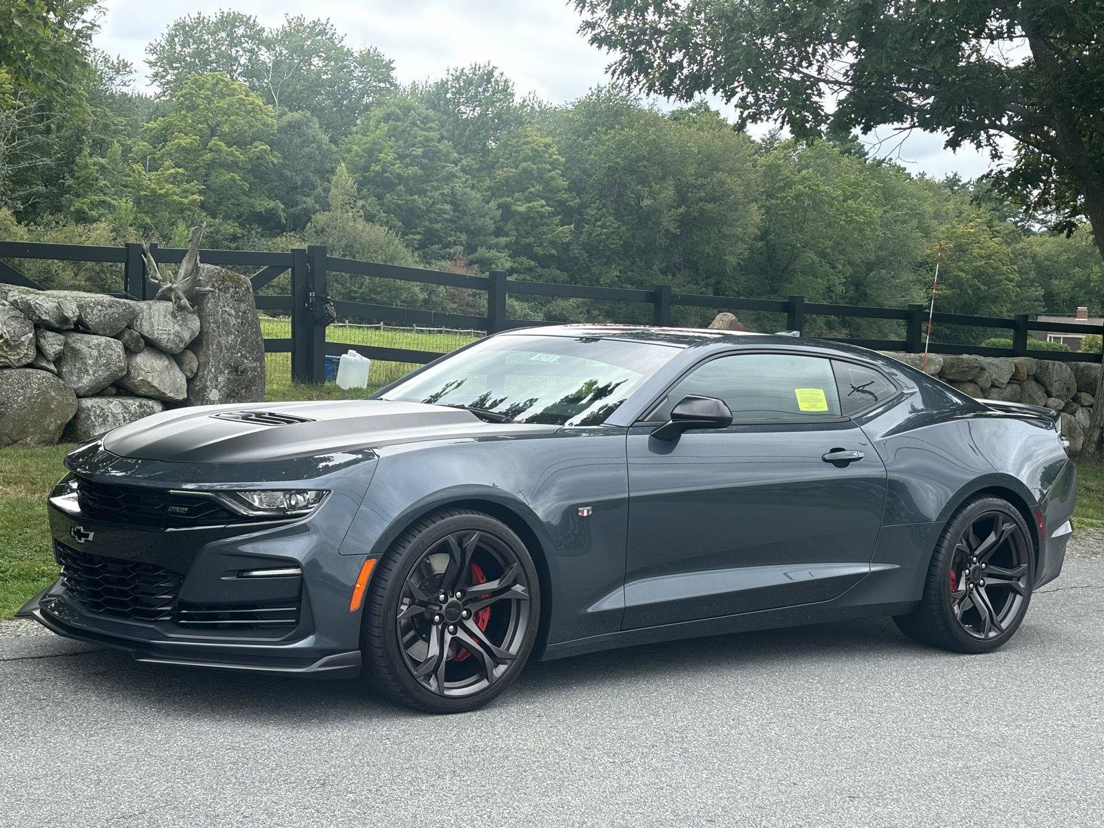 Used 2019 Chevrolet Camaro SS RWD image 14