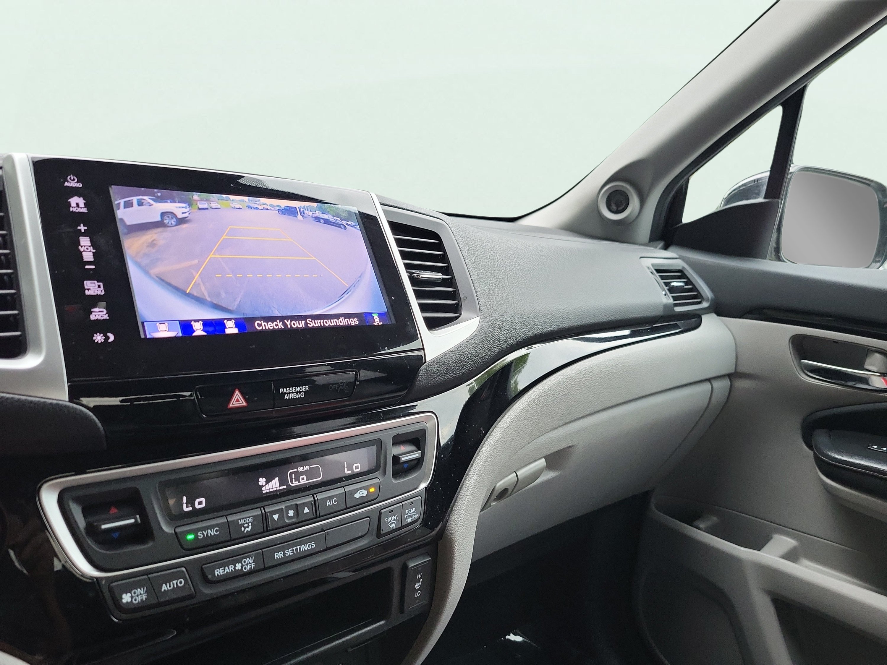 Used 2018 Honda Ridgeline RTL-E image 42