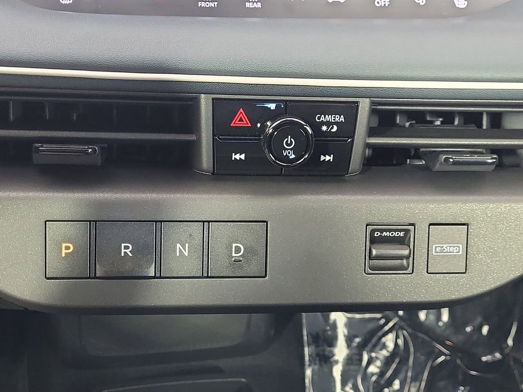 New 2026 Nissan Leaf SV+ w/ Floor Mat Package (SV+) image 20