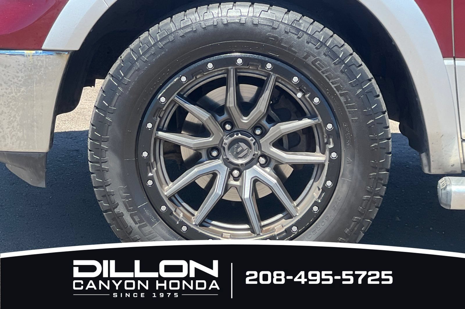 Used 2017 RAM 1500 Laramie w/ Convenience Group AWD/4WD image 29