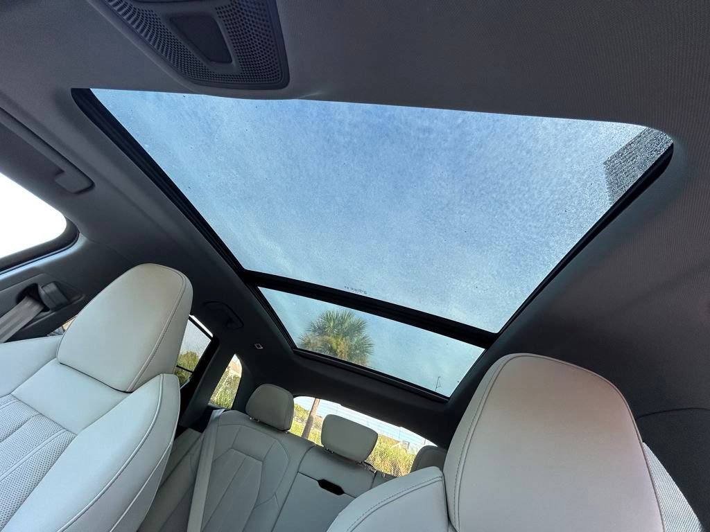 New 2025 Audi Q5 Premium Plus image 17